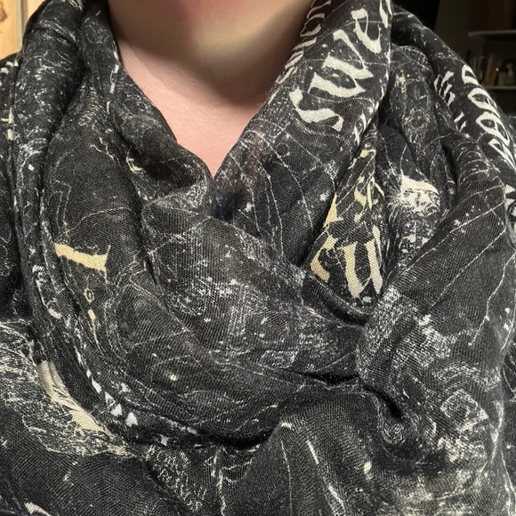Marauders’ Map infinity scarf - Picture 1 of 2